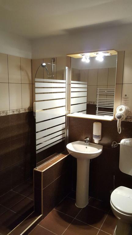 Hotel Fantanita Haiducului Bradu  ภายนอก รูปภาพ